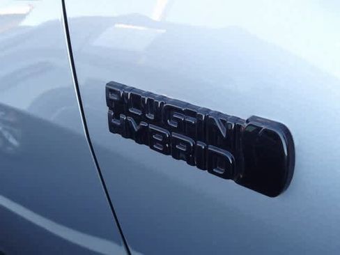 Used 2024 Toyota RAV4 SE w/ Weather & Moonroof Package image 14