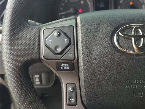 Used 2022 Toyota Tacoma TRD Sport w/ Technology Package RWD image 12