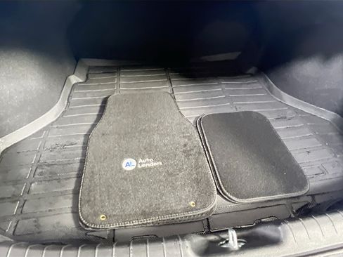 Used 2023 Hyundai Elantra SEL FWD image 23