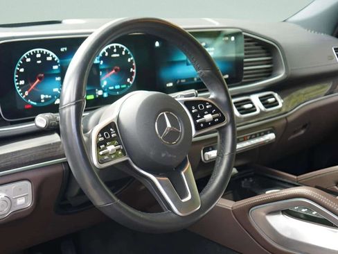 Used 2022 Mercedes-Benz GLS 450 4MATIC image 65