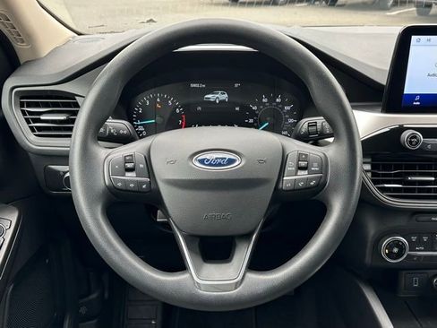 Used 2020 Ford Escape SE image 8