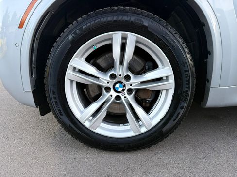 Used 2016 BMW X5 xDrive50i AWD/4WD image 41