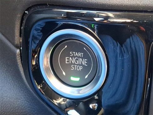 New 2026 GMC Sierra 1500 Elevation image 16