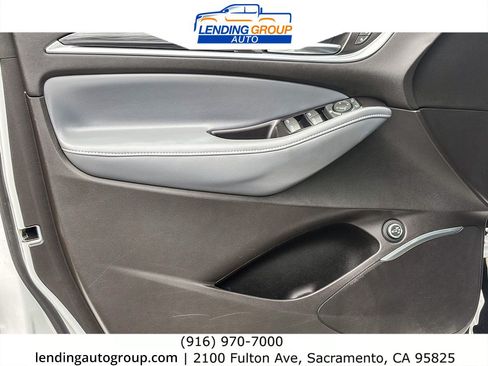 Used 2020 Buick Enclave Essence FWD image 19