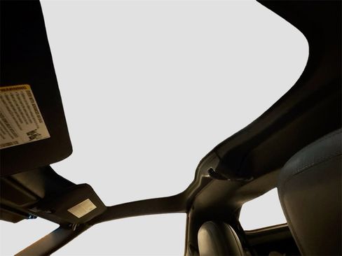 Used 2011 Chevrolet Corvette Coupe w/ 1LT image 22