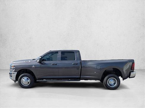 New 2026 RAM 3500 Tradesman AWD/4WD image 8