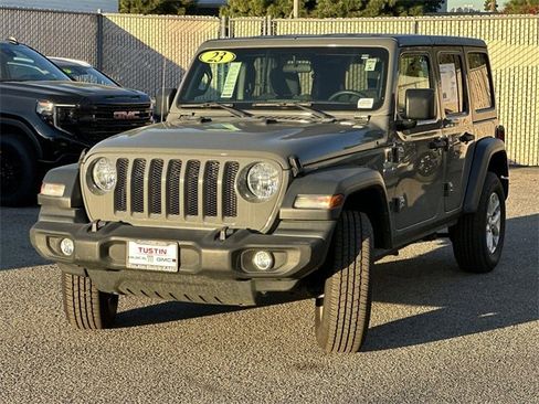 Used 2023 Jeep Wrangler Sport S image 8