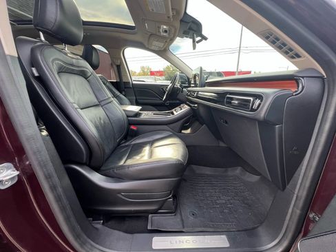 Used 2023 Lincoln Aviator Grand Touring w/ Equipment Group 301A image 33