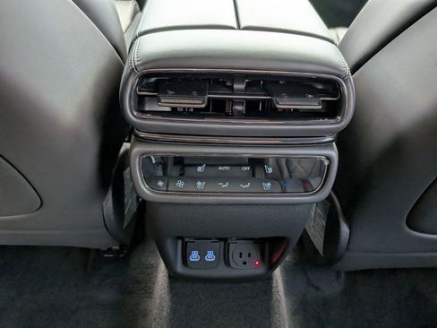 New 2026 Genesis GV80 3.5T Prestige image 25