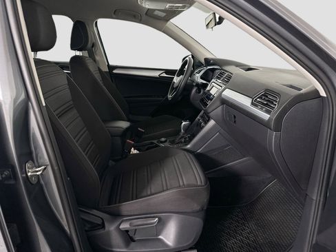 Certified 2022 Volkswagen Tiguan S image 21