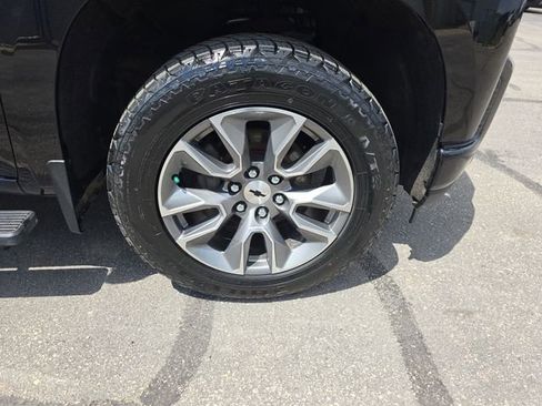Used 2021 Chevrolet Silverado 1500 RST w/ Z71 Off-Road Package AWD/4WD image 18
