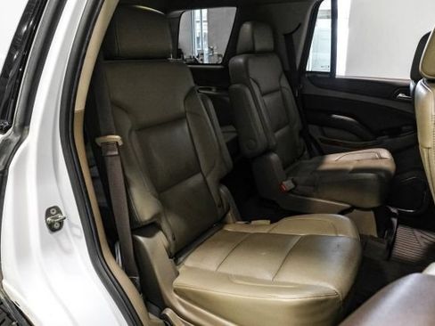 Used 2018 Chevrolet Tahoe Premier AWD/4WD image 33