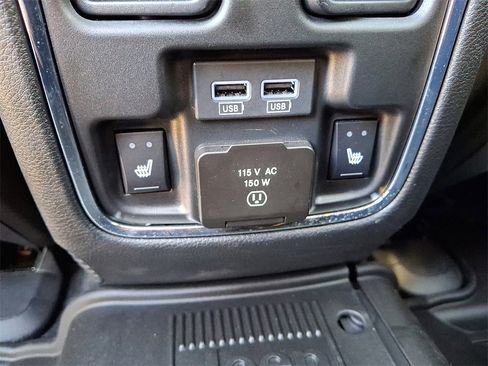 Used 2021 Jeep Grand Cherokee Overland image 14