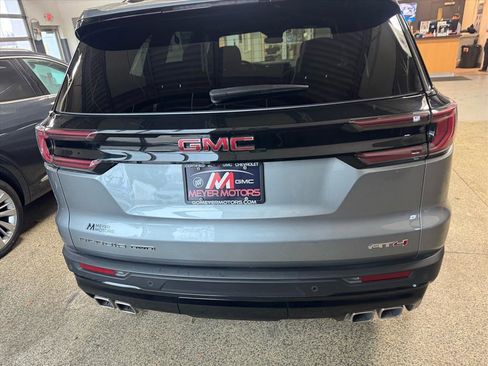 Used 2024 GMC Acadia AT4 w/ Luxury Package image 6