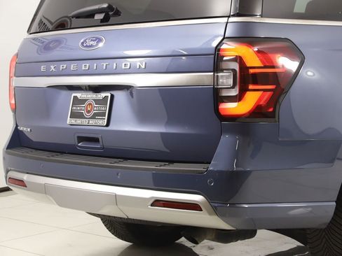 Used 2023 Ford Expedition Platinum AWD/4WD image 44