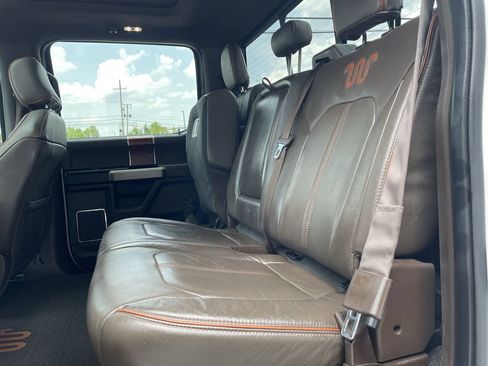 Used 2016 Ford F150 King Ranch w/ Equipment Group 601A Luxury AWD/4WD image 11