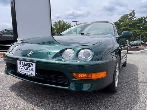 Used 2001 Acura Integra LS FWD image 9