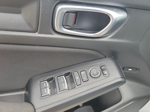 Used 2025 Honda Civic LX image 20