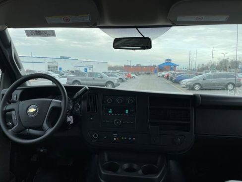 New 2025 Chevrolet Express 3500 w/ Driver Convenience Package image 23