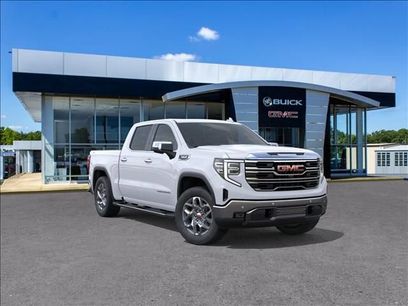New 2026 GMC Sierra 1500 SLT w/ SLT Premium Package