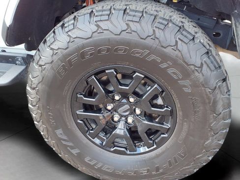 Used 2024 Ford Bronco Raptor w/ Interior Carbon Fiber Pack 6 AWD/4WD image 8