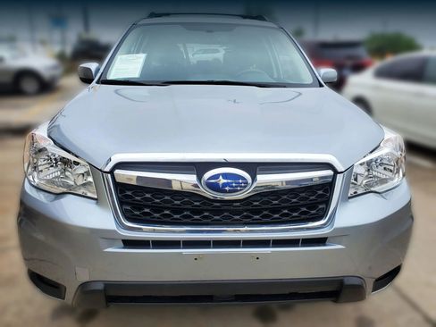 Used 2016 Subaru Forester 2.5i Premium w/ All-Weather Package AWD/4WD image 7