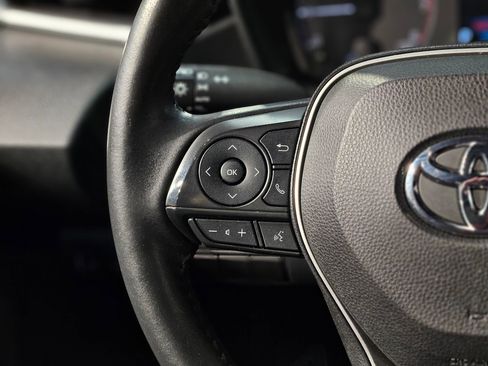 Used 2023 Toyota Corolla SE image 26