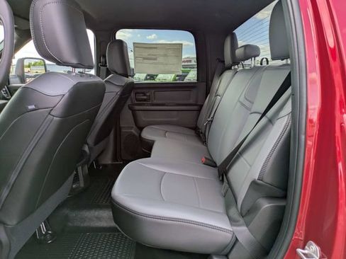 New 2026 RAM 2500 Tradesman AWD/4WD image 14