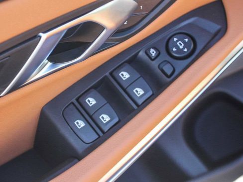 New 2026 BMW 330i Sedan w/ Premium Package image 31