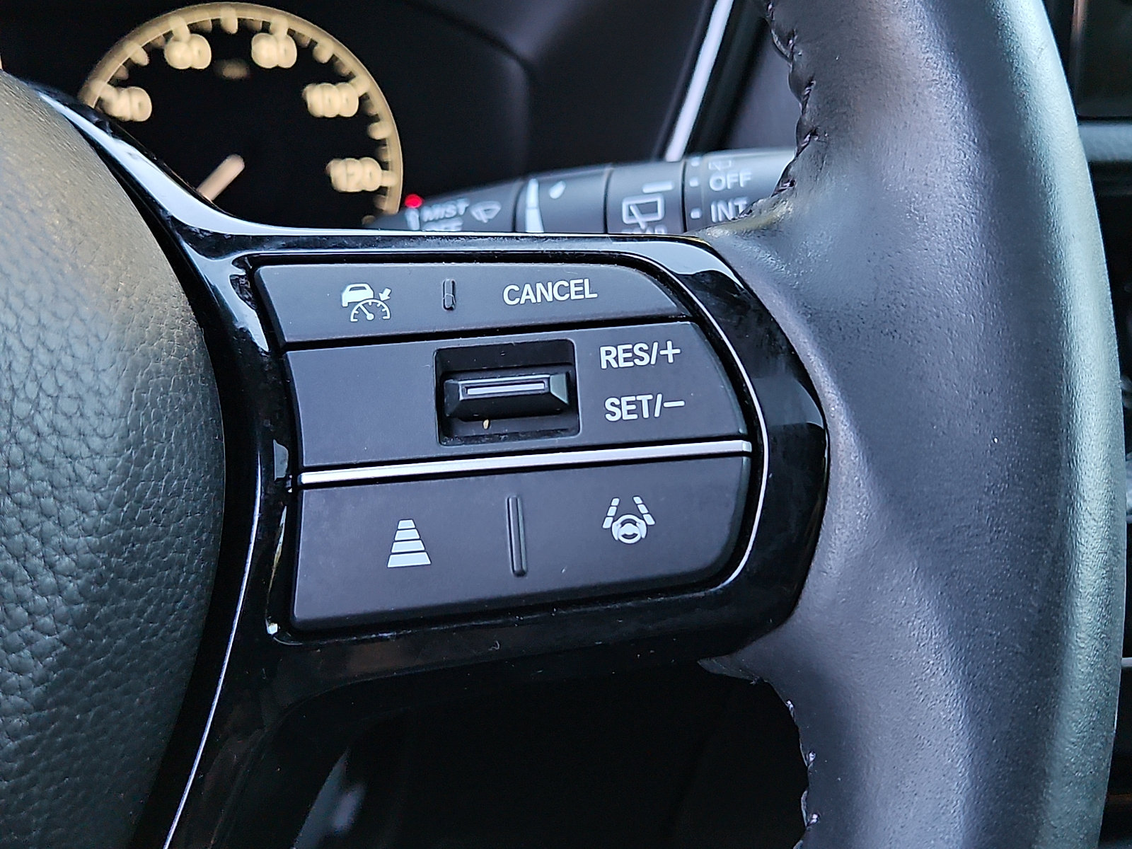 Used 2024 Honda CR-V EX-L image 24