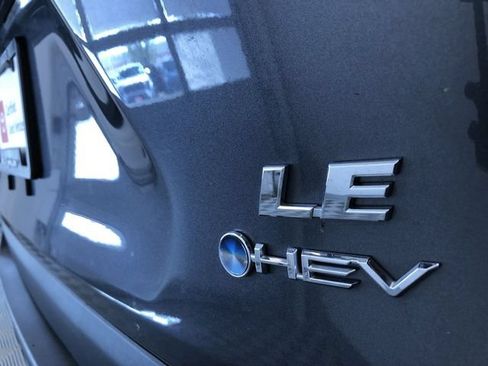 Certified 2025 Toyota RAV4 LE AWD/4WD image 15