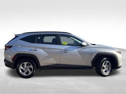 Used 2024 Hyundai Tucson SEL image 16