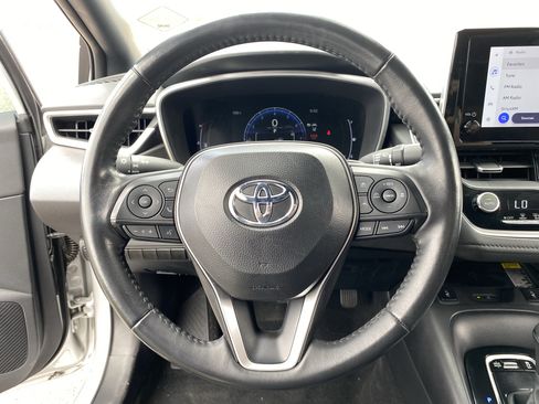 Used 2024 Toyota Corolla XSE FWD image 25