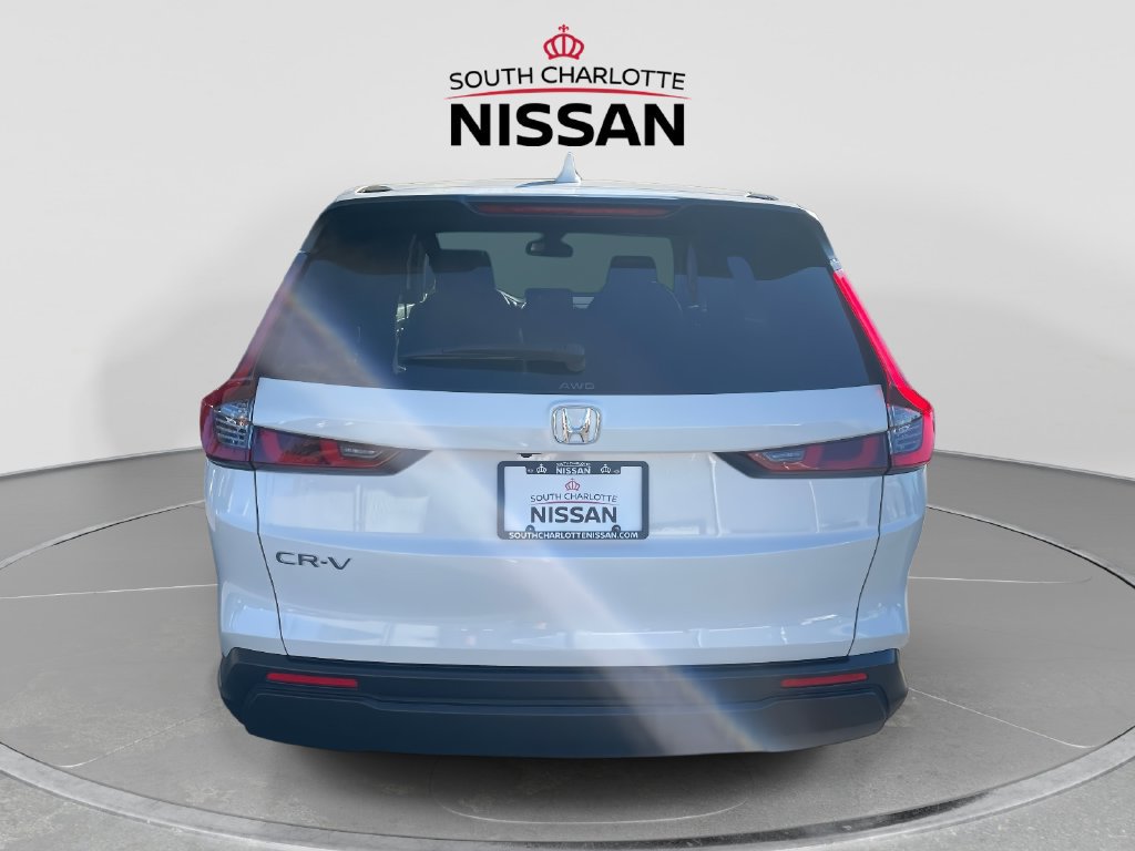 Used 2025 Honda CR-V EX image 5
