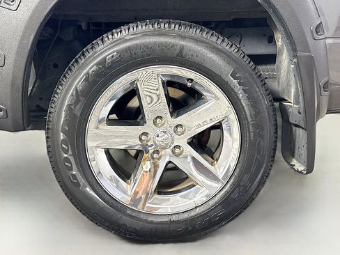 Used 2019 RAM 1500 Big Horn AWD/4WD image 28