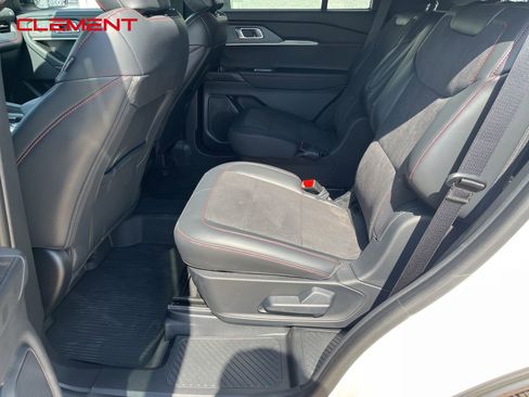 New 2025 Ford Explorer ST image 34