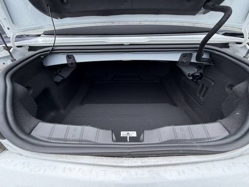Used 2020 Chevrolet Camaro SS RWD image 32