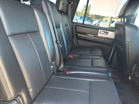 Used 2015 Ford Expedition XLT w/ Equipment Group 202A image 13