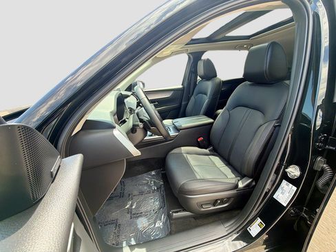 Used 2024 MAZDA CX-90 Plug-In Hybrid w/ Premium Pkg AWD/4WD image 13