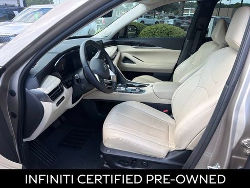 Certified 2023 INFINITI QX60 Sensory w/ Vision Package AWD/4WD image 4