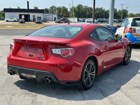 Used 2013 Scion FR-S RWD image 5