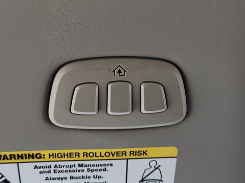 Used 2022 Ford Ranger Lariat w/ Equipment Group 501A High image 17