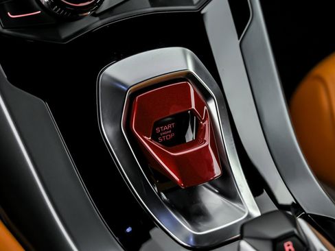 Used 2015 Lamborghini Huracan LP 610-4 image 37