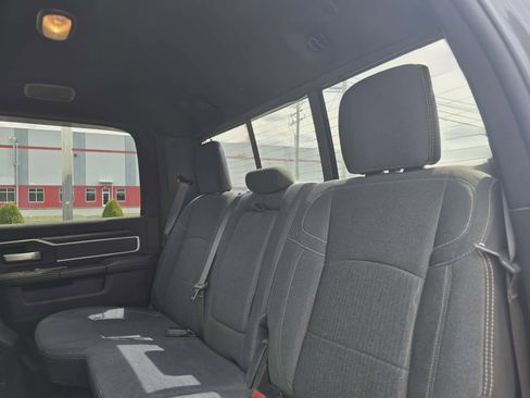 Used 2022 RAM 2500 Big Horn w/ Level C Equiment Group image 15