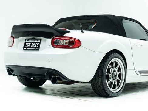 Used 2015 MAZDA MX-5 Miata Club RWD image 14