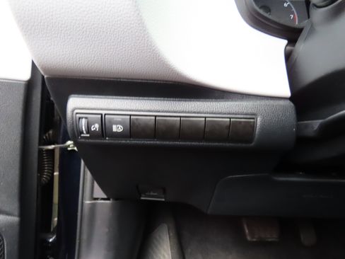 Used 2024 Toyota Corolla SE image 26