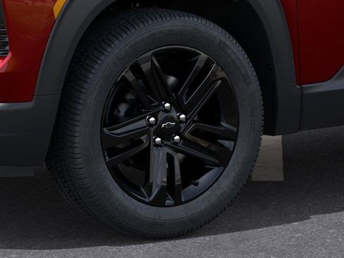 New 2026 Chevrolet TrailBlazer LT w/ Midnight Edition AWD/4WD image 9