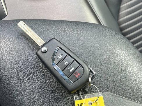 Certified 2023 Toyota Camry SE FWD image 23