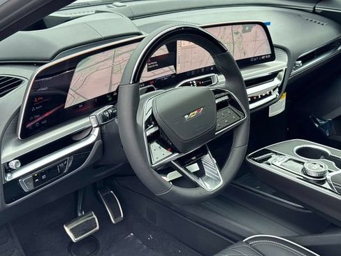 New 2026 Cadillac Lyriq V w/ LPO, Floor Liner Package AWD/4WD image 20