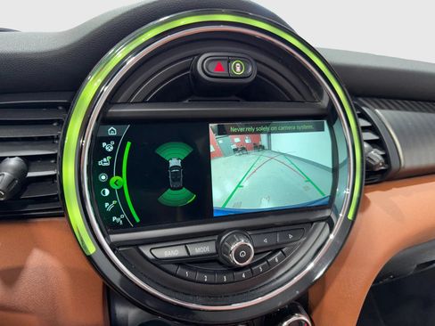 Used 2019 MINI Cooper S w/ Driver Assistance Package FWD image 19